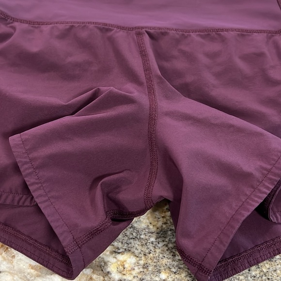 Lululemon Run Times Short Size 6 - Picture 10 of 12
